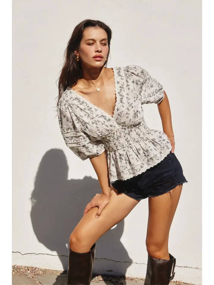 MAGGIE: TOP