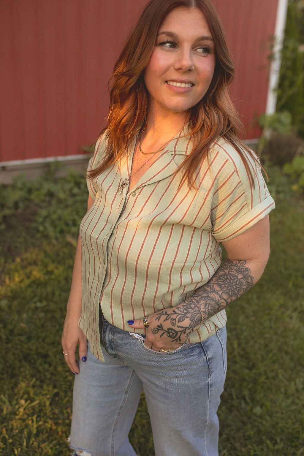 ALLIE: BUTTON DOWN BLOUSE