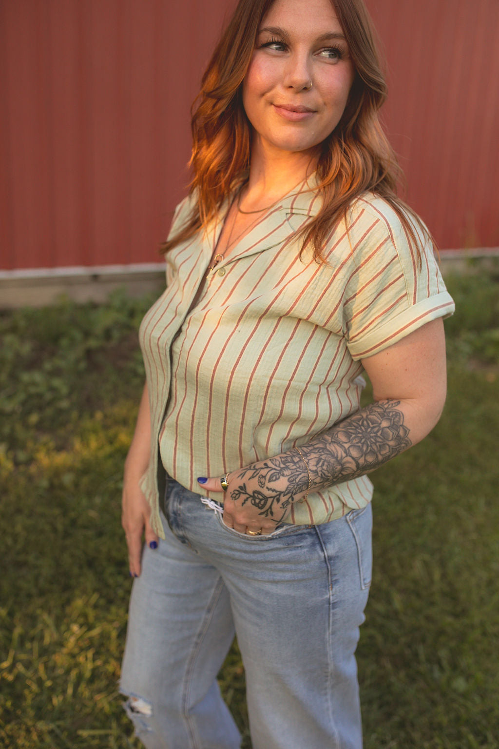 ALLIE: BUTTON DOWN BLOUSE