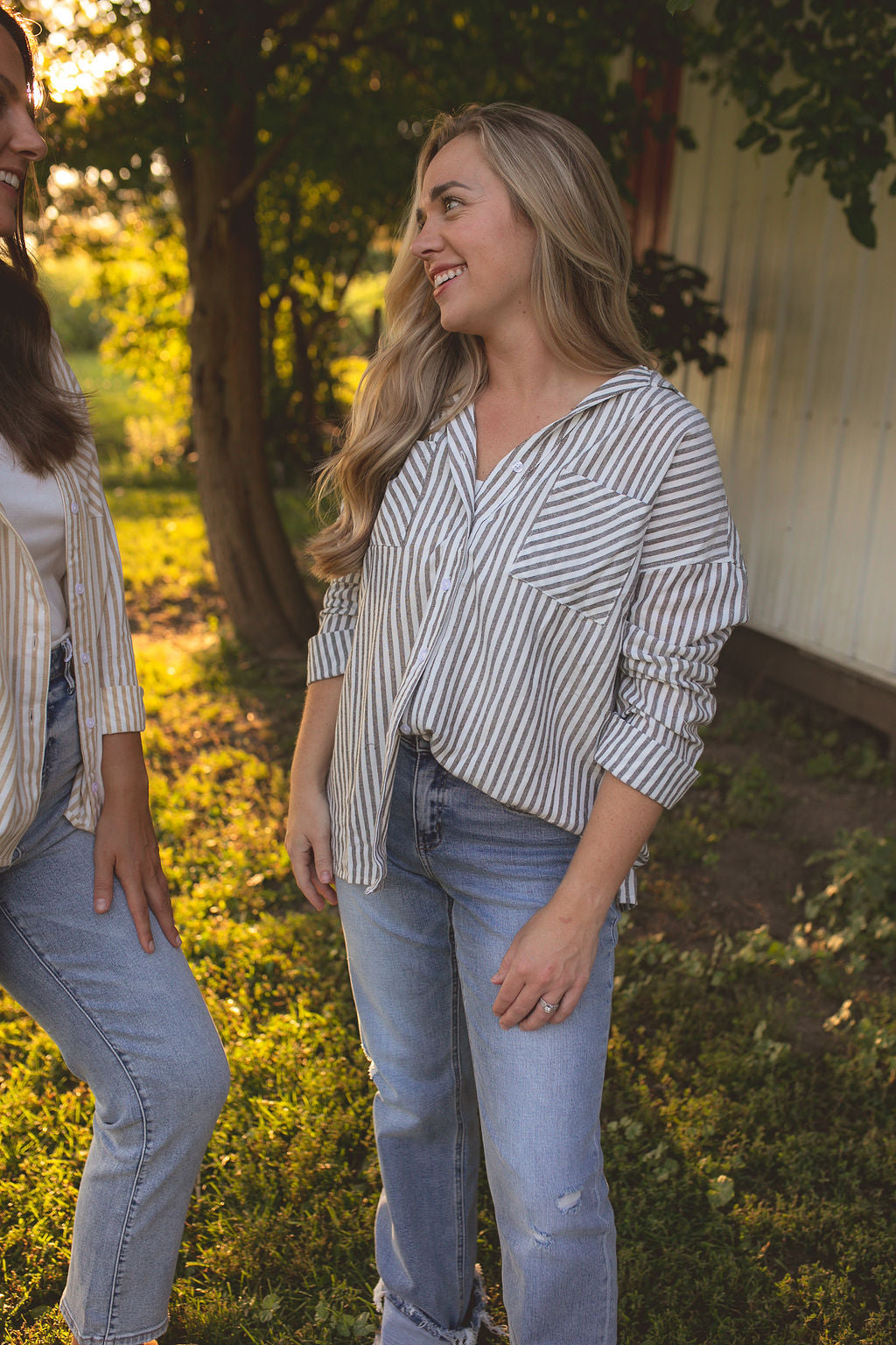 DIANE: CLASSIC STRIPED BUTTON DOWN