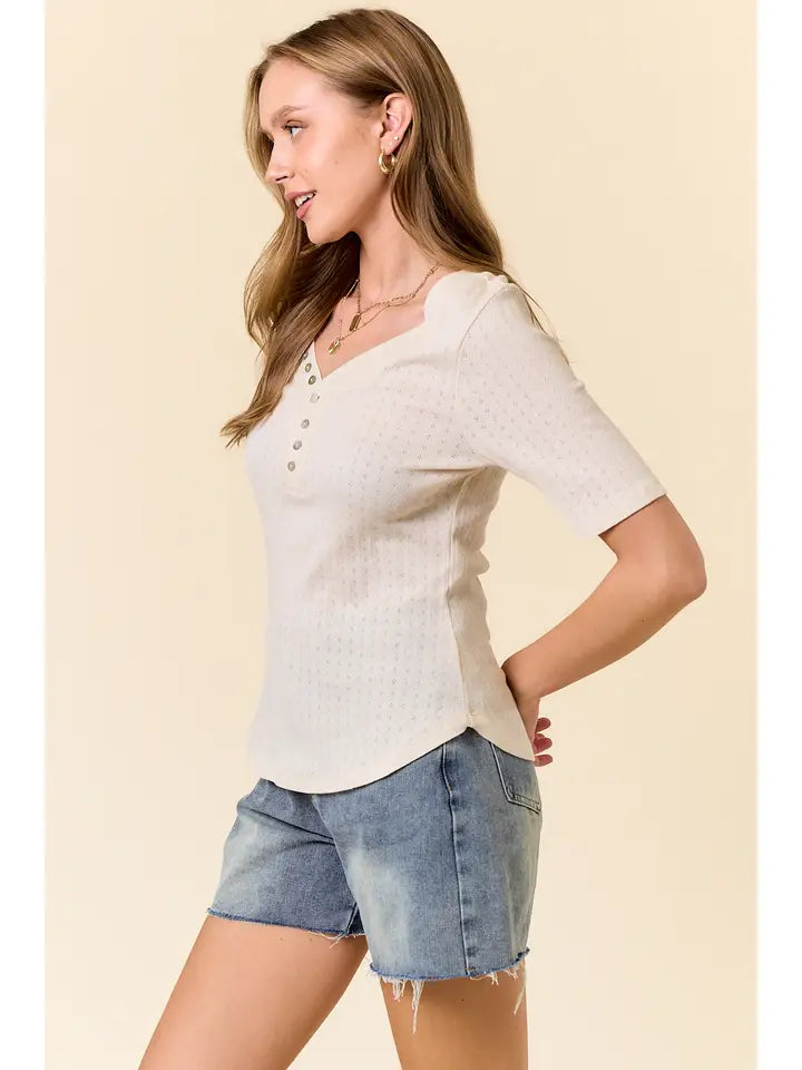 POSEY: TEE